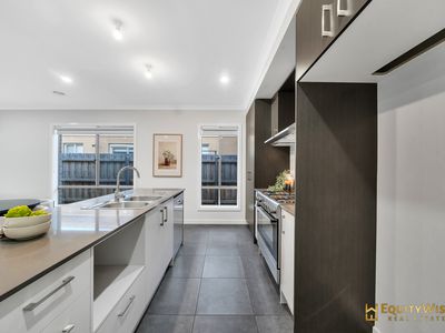 17 Furness Close, Wyndham Vale