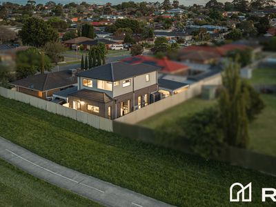 2 / 33 Arcadia Avenue, Hallam