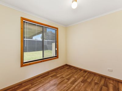 18 Bonshor Street, Millicent