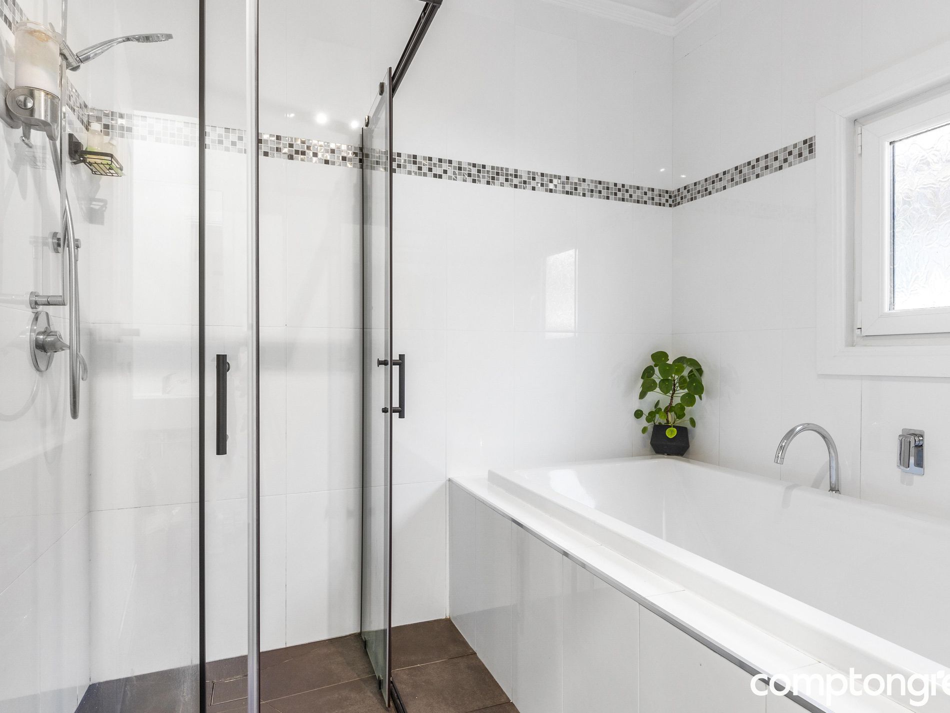 11 The Boulevard, Yarraville
