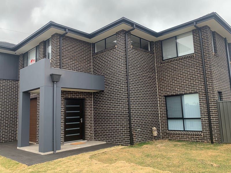 13B Water Gum Road, Gregory Hills