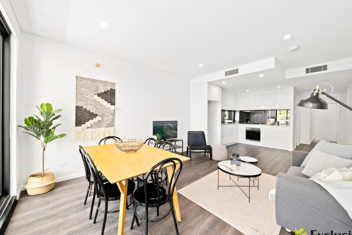 8 / 25 Smallwood Avenue, Homebush