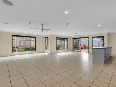 19 Emily Place, Sumner