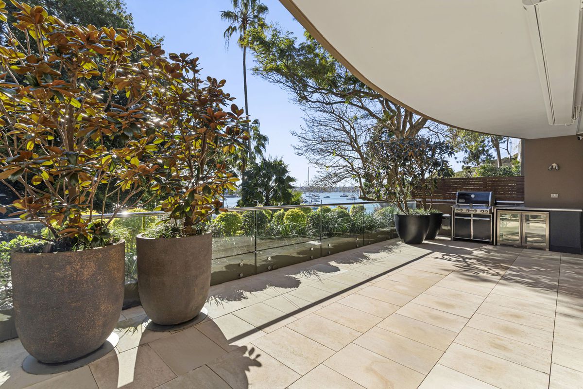 102 / 11 Esplanade, Elizabeth Bay
