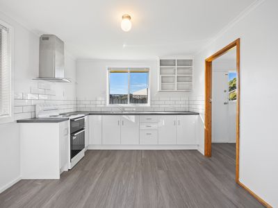 13 Hammond Avenue, George Town