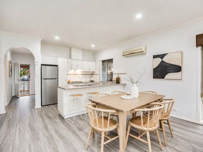 6 Heard Avenue, Mawson Lakes