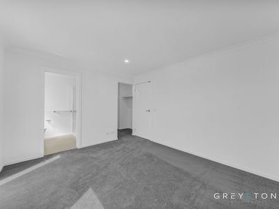 19 Orange Drive, Fraser Rise