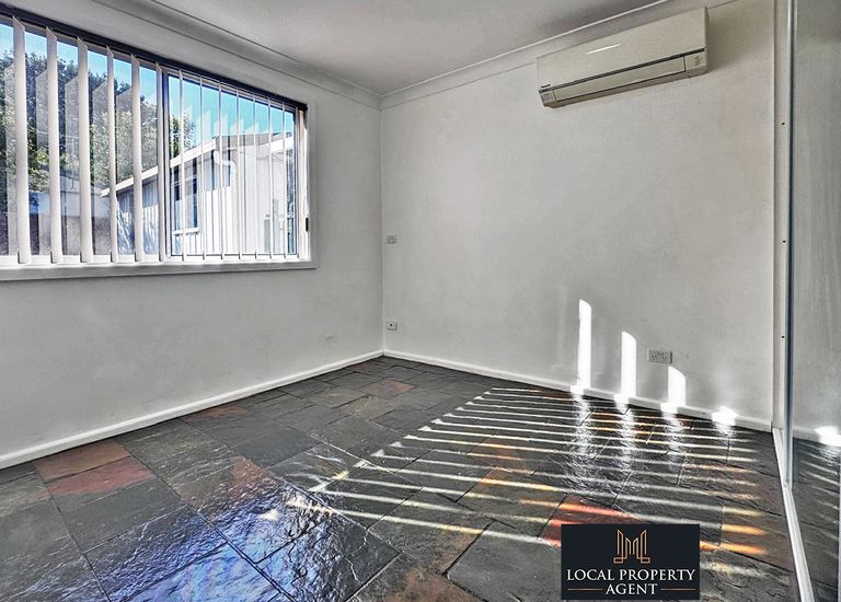 12 Paterson St, Campbelltown