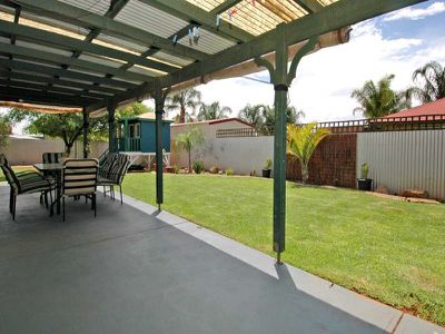 19 Osmetti Drive, Kalgoorlie