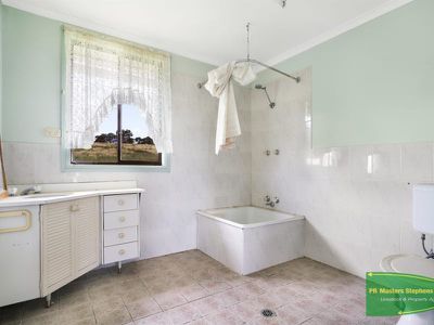 621 Limekilns Road, Bathurst