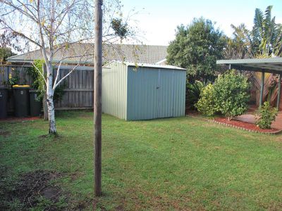 8 Greywood Place, Horsley