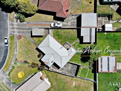 10 Archer Crescent, George Town