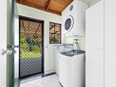 11 Thomson Parade, Dalmeny