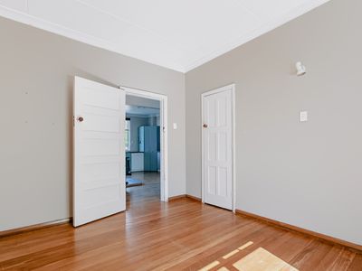 56 Centennial Avenue, Milton