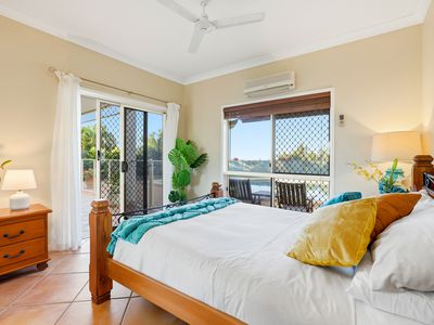 60 Daphne Drive, Redlynch