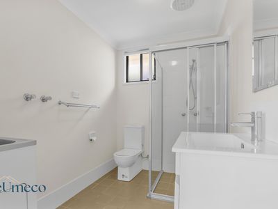 27A Parkin Road, Colyton