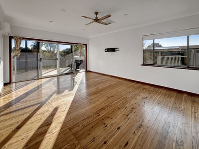 21 Brigalow Avenue, Dubbo