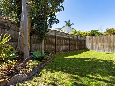 1 / 22 Nannygai Street, Noosaville