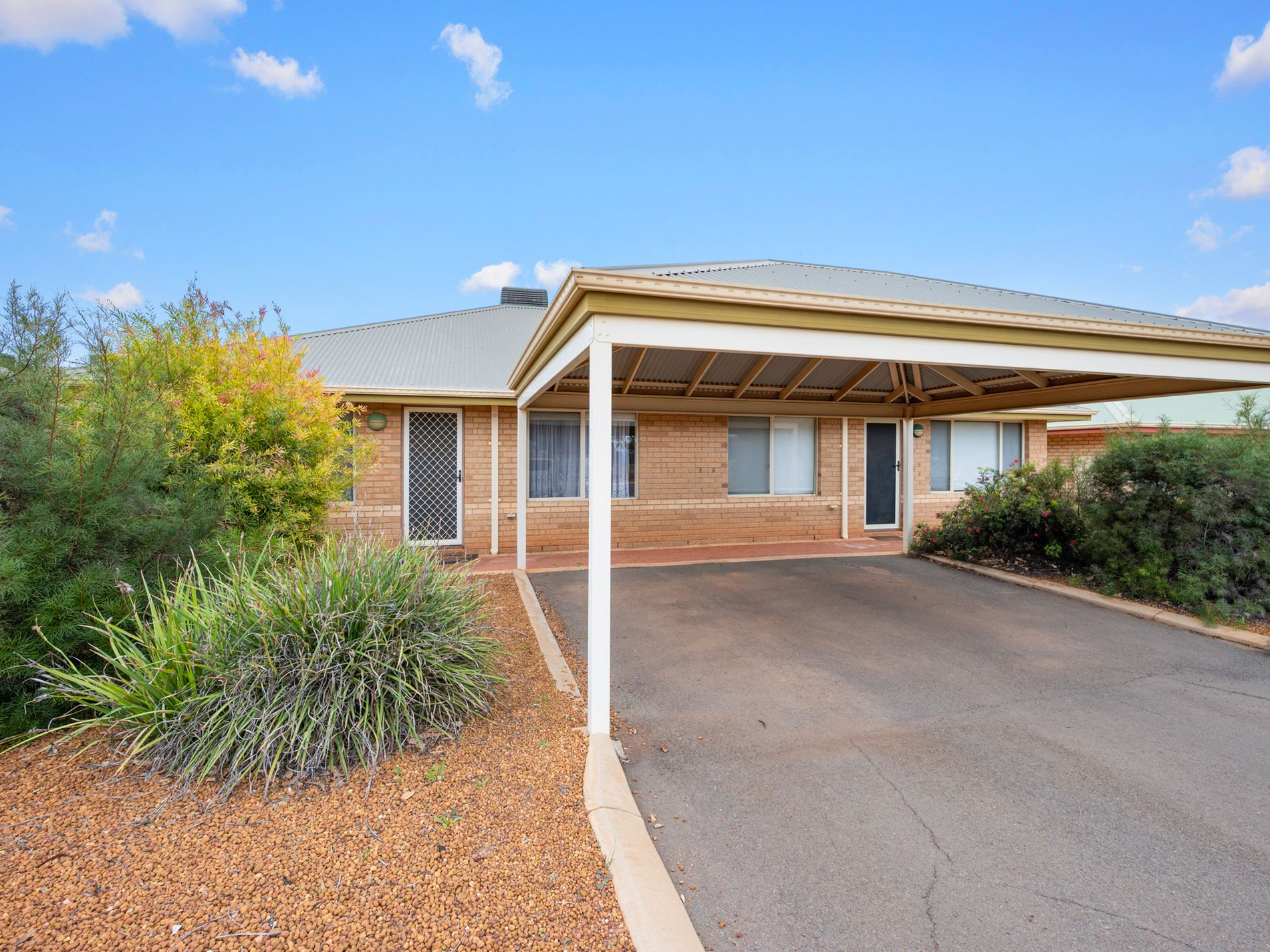 1 / 406 Hay Street, Somerville