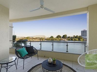 14 / 1 The Strand, Townsville City