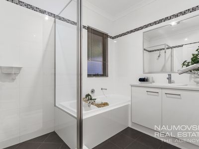 27B Canara Road, Westminster