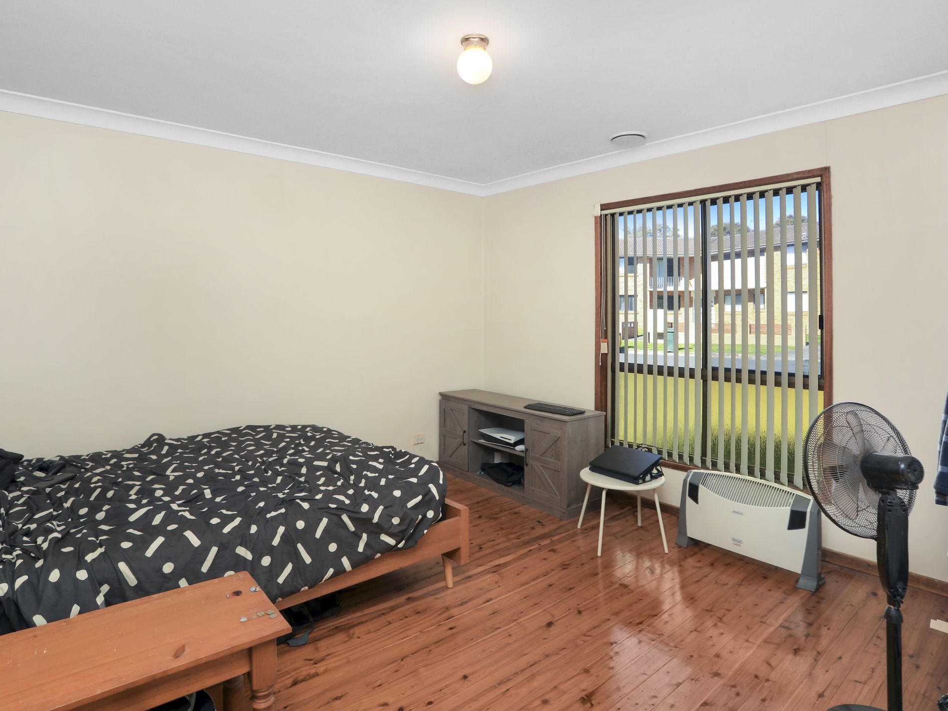 1 - 3 / 34 Roberts Avenue, Barrack Heights