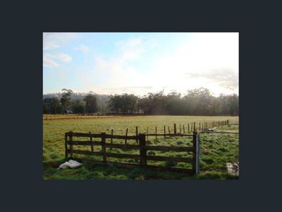 3058 West Tamar Highway, Loira