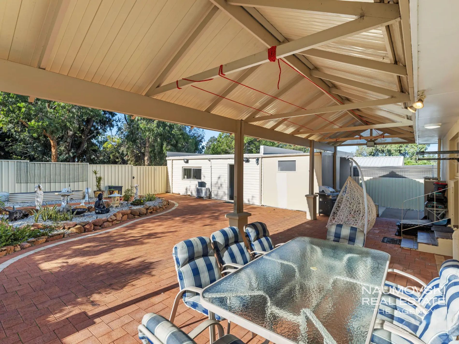 16 Hotchkiss Drive, Balcatta