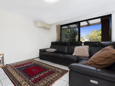 3 / 18 Fifth Avenue, Kedron