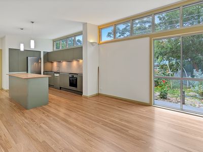 4 Lloyd Place, Mystery Bay