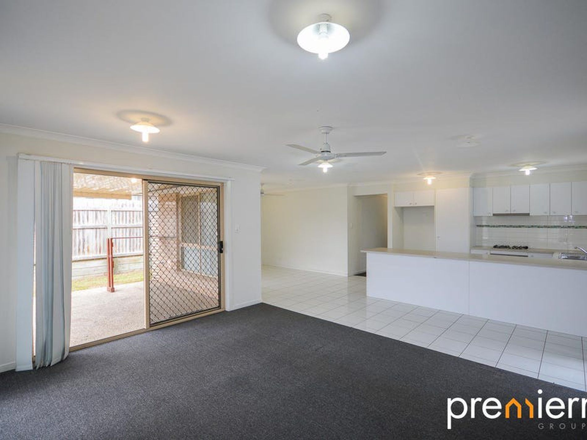 10 Pleasant Drive, Redbank Plains