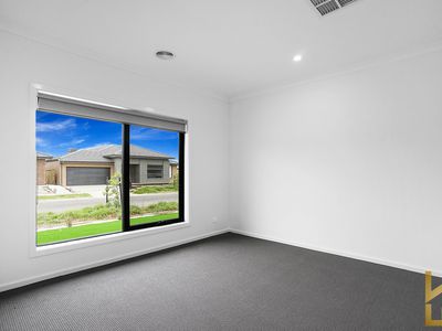 5 Hansen Road, Wyndham Vale
