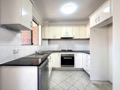 12/2-6 Mowle Street, Westmead