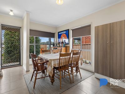 4B Alfreda Place, Golden Square