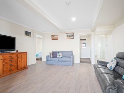 44 Beach Road, Beachport
