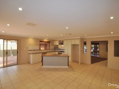 22 Cardiff Arms Avenue, Dubbo