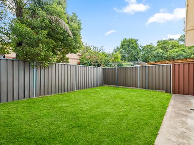 24A Hassall Street, Smithfield