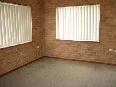 2 / 10 Woolworths Avenue, Warilla