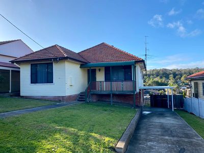 14 Valley View Crescent, Glendale