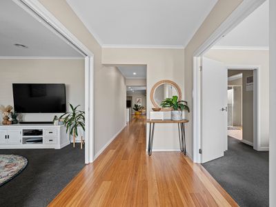 23 Mills Crescent, Port Fairy
