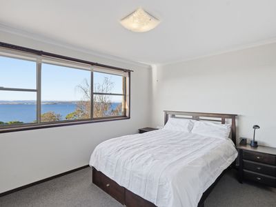 6 Baringa Road, Taroona