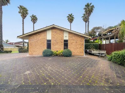 22 Rogers Avenue, Eastern Beach