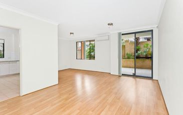 2 / 9-13 Sir Thomas Mitchell Rd, Bondi Beach