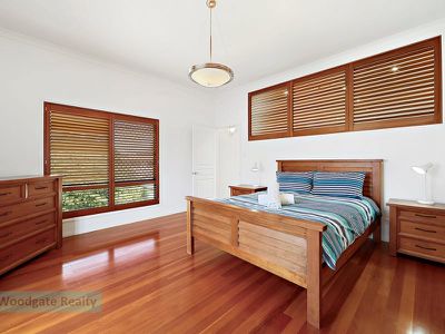 31 Esplanade, Woodgate