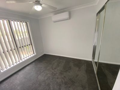 1A Turquoise Place, Eagle Vale