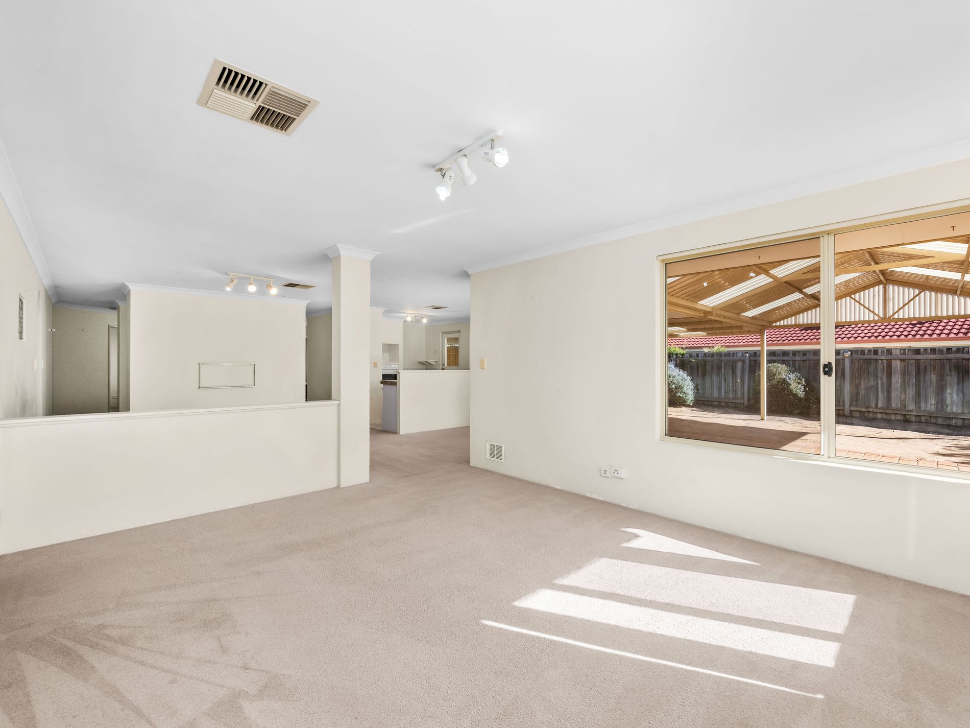 74 Christchurch Terrace, Currambine