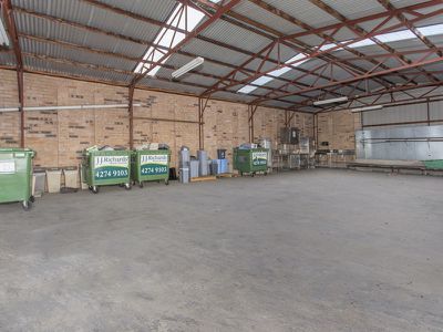 8/120 Industrial Road, Oak Flats