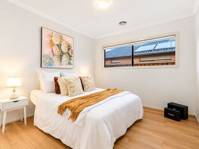 11 Smile Crescent , Wyndham Vale