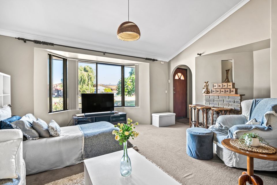 6 Ocean Place, Waikiki