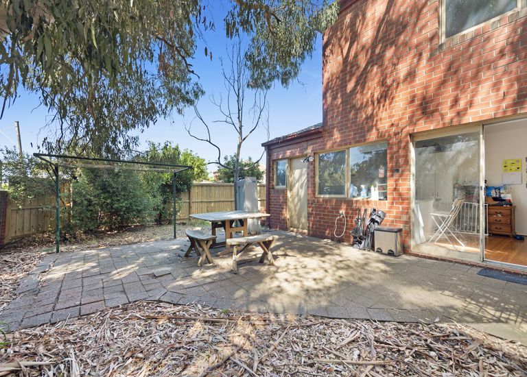 2 Kings Court, Oakleigh East